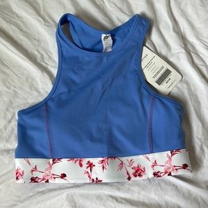 Fabletics Sports Bra Medium Impact. Size medium.